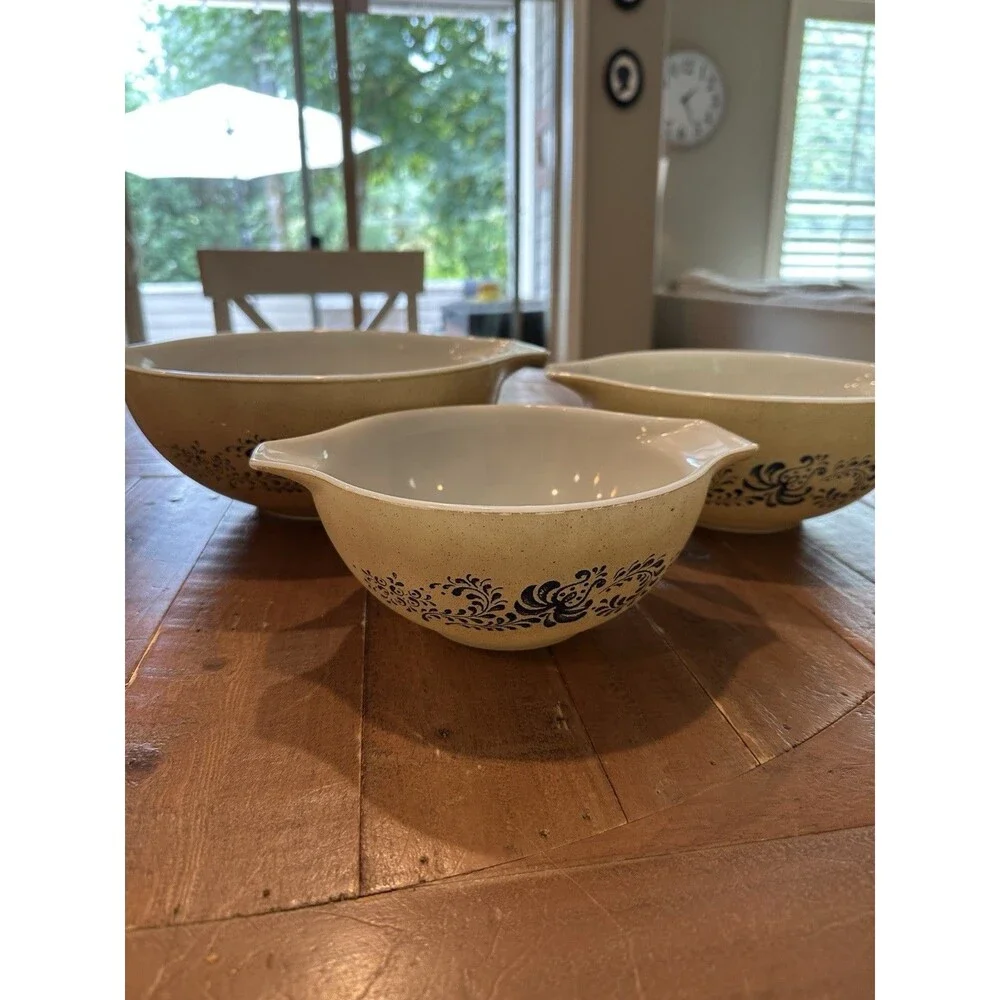 Vintage Pyrex Homestead 3pc Nesting Bowls